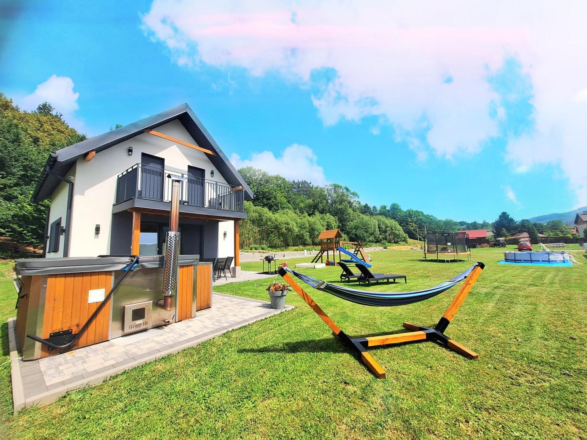 Jelonkowo Villa Brenna Exterior photo